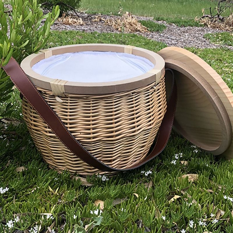 Scotch Wicker Picnic Cooler Basket Round Scotch Wicker Picnic Cooler Basket Round
